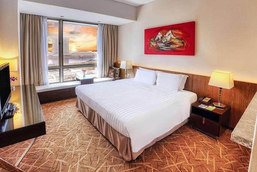 Wyndham Singapore Hotel Room photo Deluxe Room