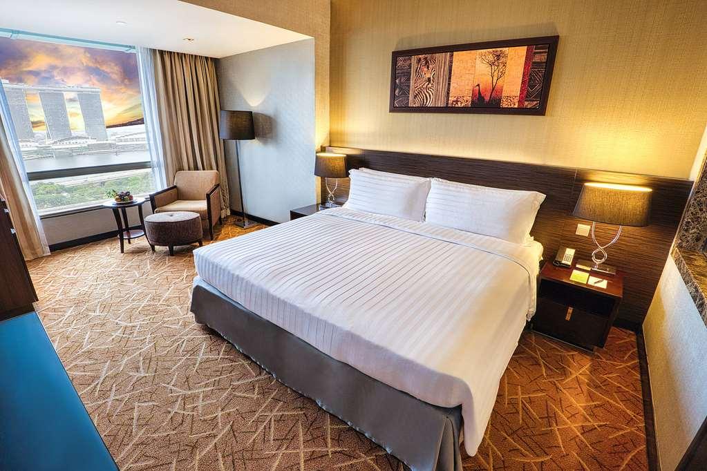 Wyndham Singapore Hotel Room photo Deluxe Room