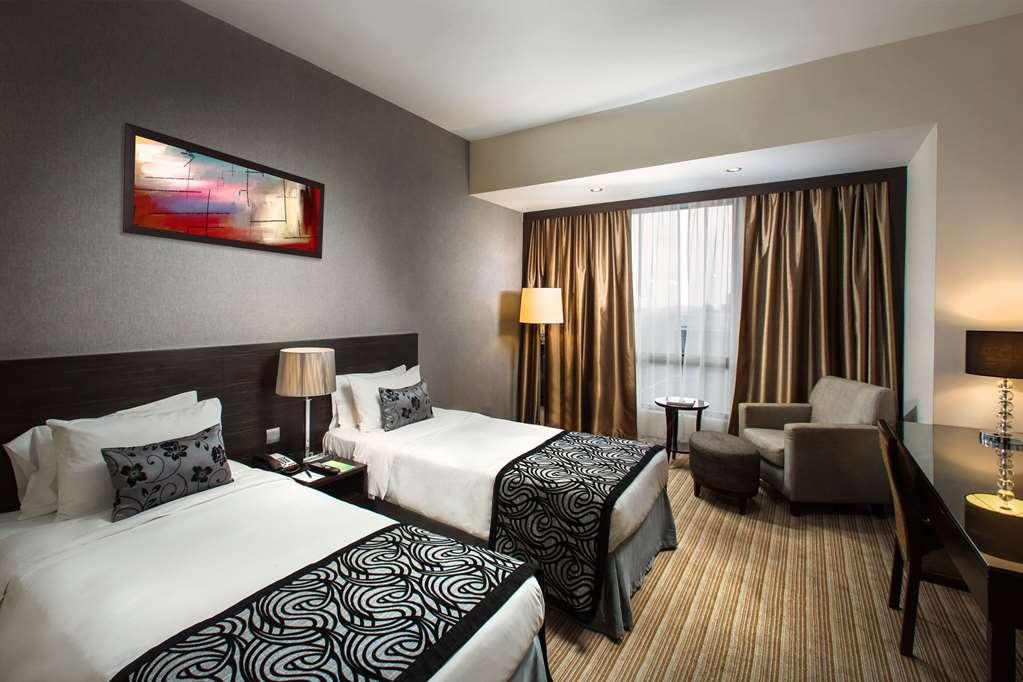 Wyndham Singapore Hotel Room photo Deluxe Room