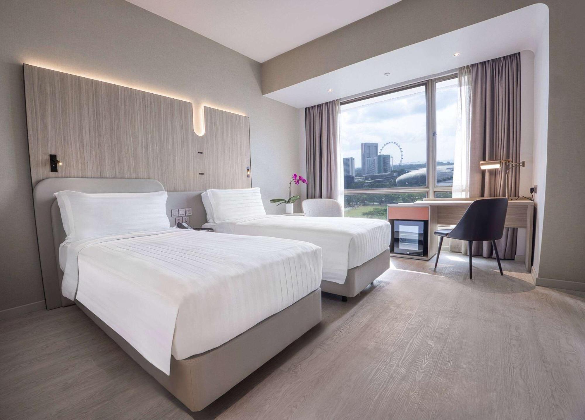 Wyndham Singapore Hotel Exterior photo