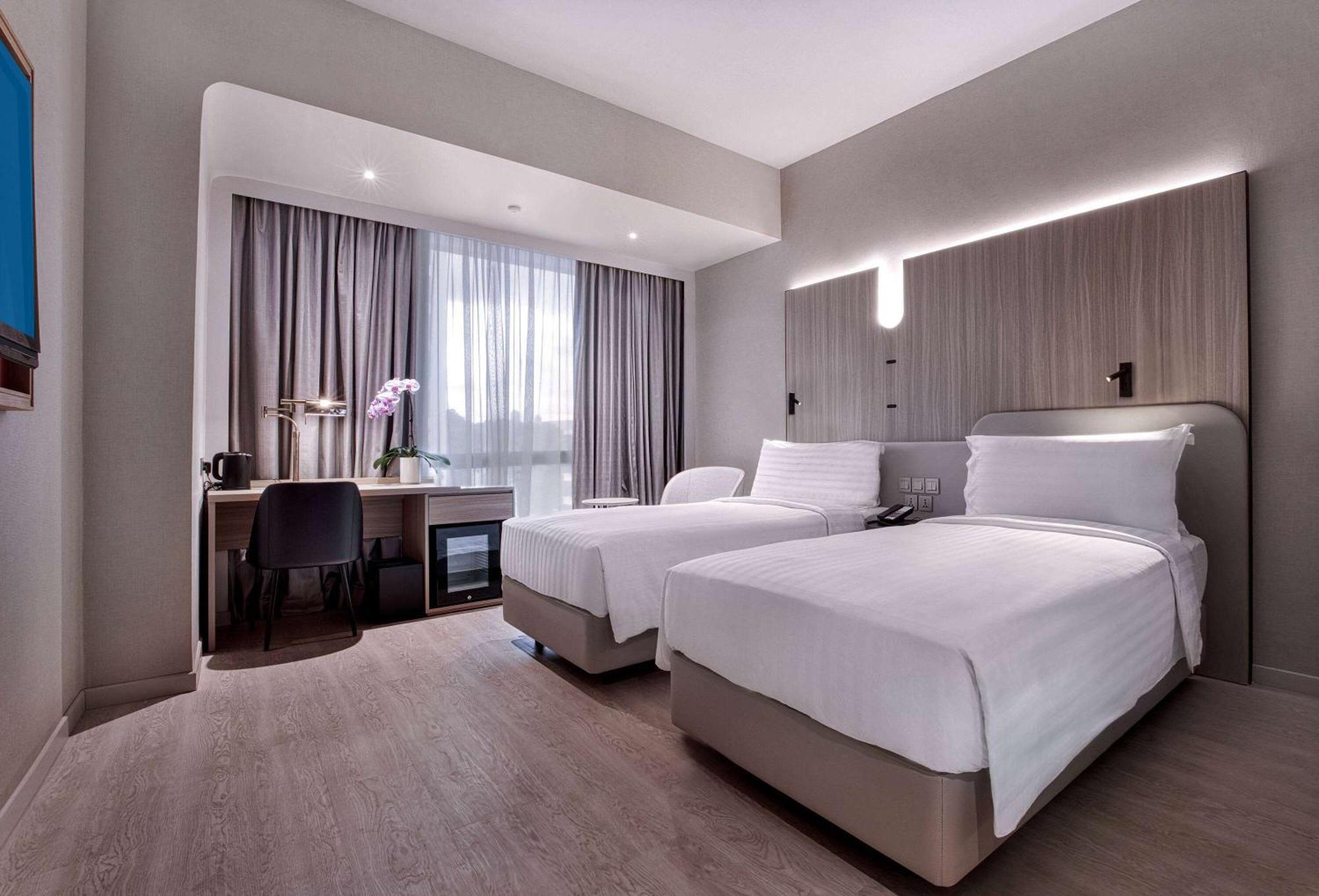Wyndham Singapore Hotel Exterior photo